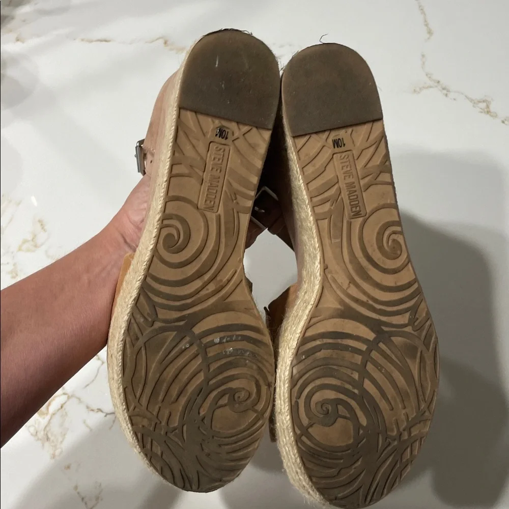 Steve Madden Apollo Tan Suede Espadrille Wedges | 10